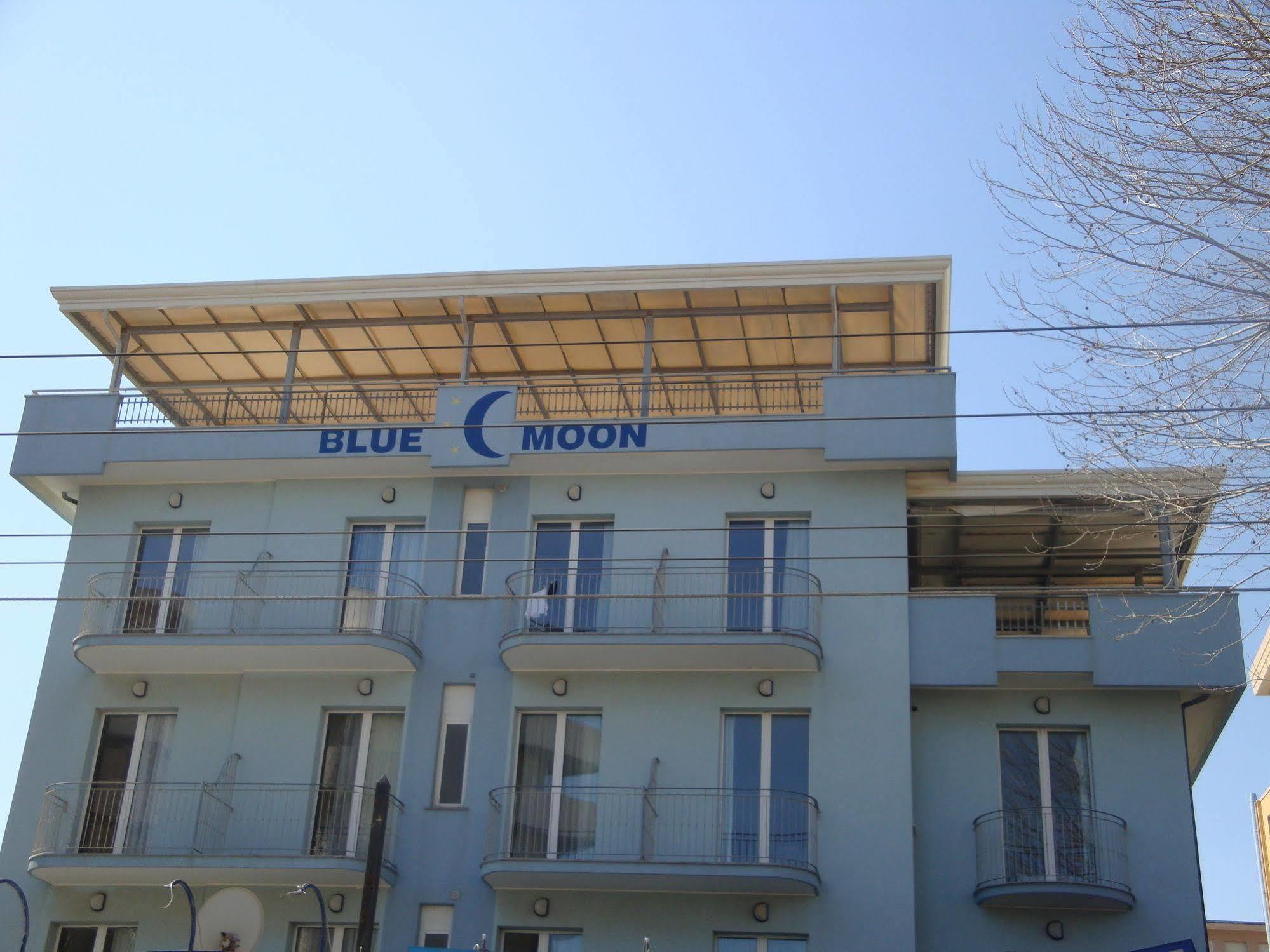Hotel Blue Moon Rimini Exteriör bild